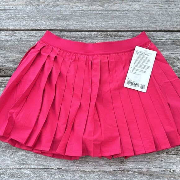 lululemon athletica Pink Pleated Skirt - Picture 1 of 8